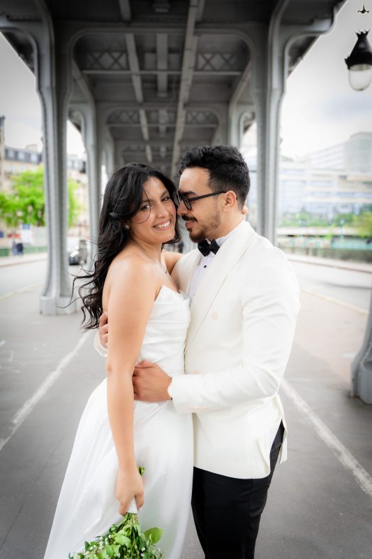Bride and groom portrait at Bir-Hakeim in Paris after their civil wedding at L’Haÿ-les-Roses City Hall